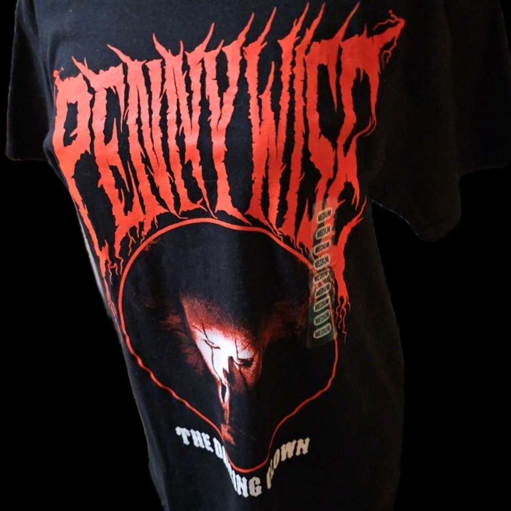 IT Pennywise The Dancing Clown NWT MEDIUM